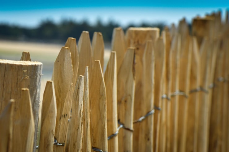 fence builder in Sonoma County